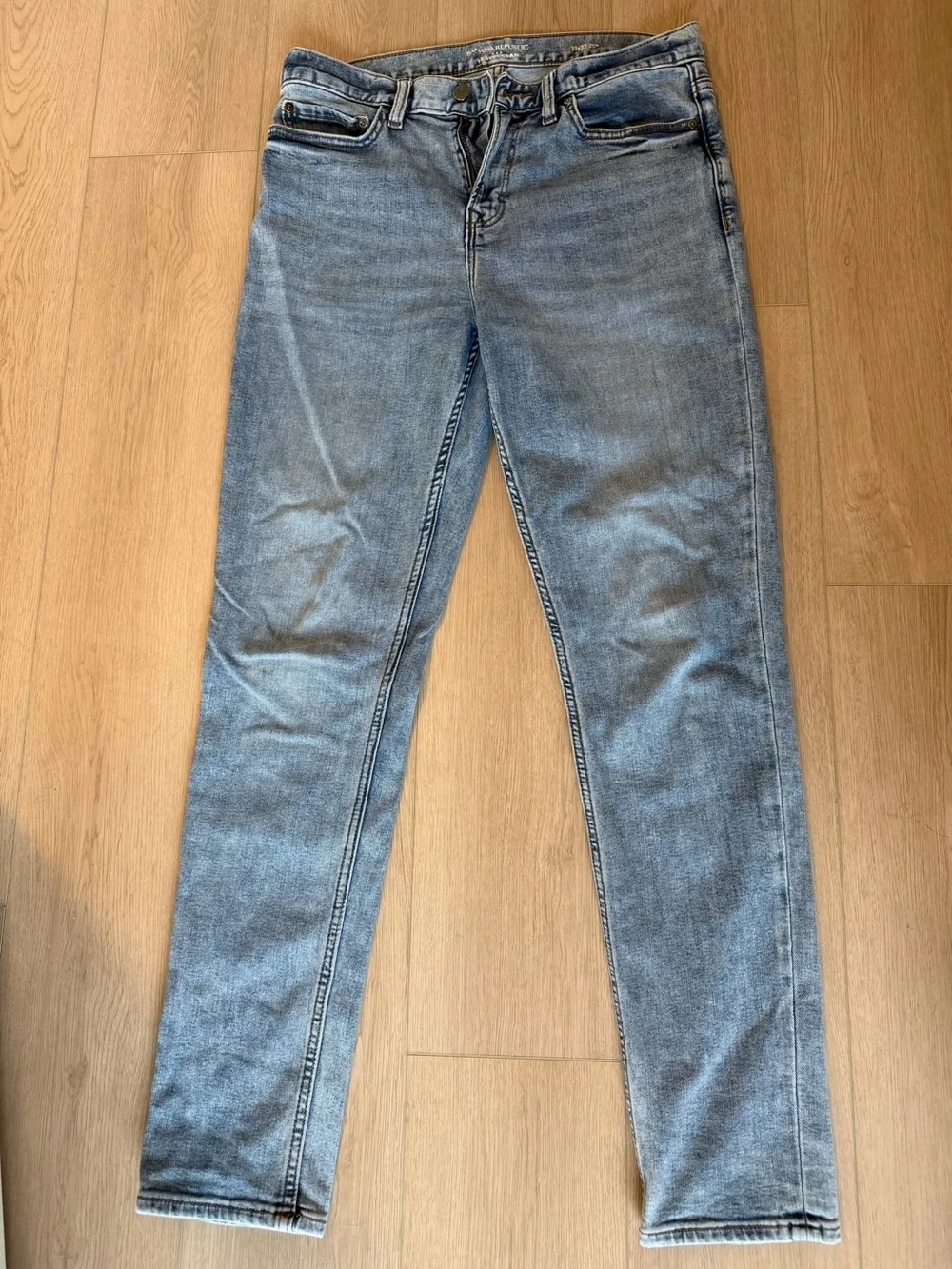 Banana Republic Slim Men's Jeans in Light Blue Wash 31x32